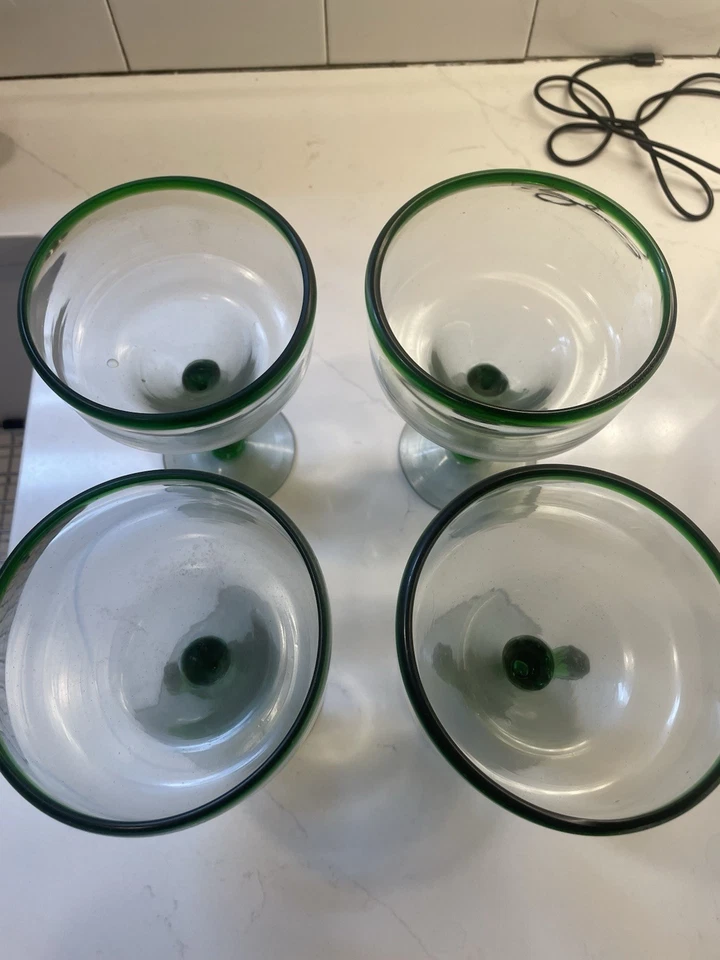 Set of 4 Large Hand Blown Margarita Glasses Bubble Glass Cactus Stem Vntg - Image 4 of 4