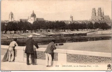 27266 postcard 45 Orléans - seen from the new bridge