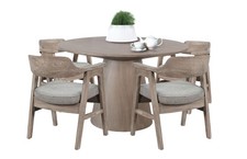 Sunny Designs Wheat Round Dining Set