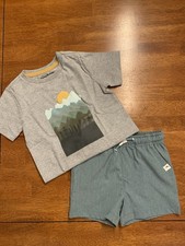 Tommy Bahama Kids- 2 Piece Set. Size 24 Months. New No Tags c8 