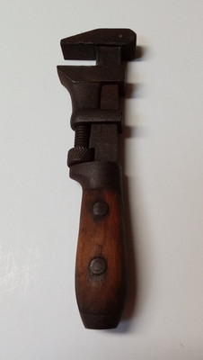 Hibbard 8'' Adjustable Wood Handled Pipe Monkey Wrench Made In USA Vintage