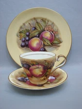 Aynsley ORCHARD FRUIT Cup, Saucer, 8-1/4" Dessert Plate TRIO Set Brunt/Jones