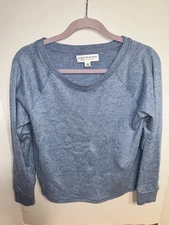Live Love Lounge By Karen Neuburger Womens Medium Blue Long Sleeve Top