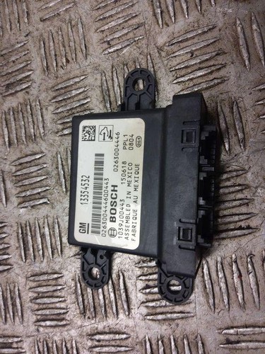 OPEL INSIGNIA A Estate G09 Einparkhilfe PDC Steuergerät 13354532 1.96 31010446