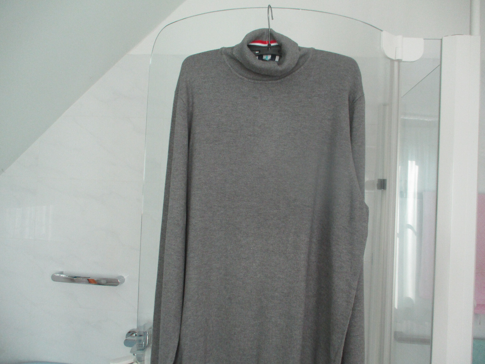 Bild 1 von 8