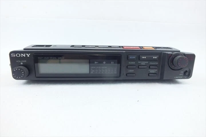 Sony TCD-D10 Walkman DAT Portable Cassette Tape Recorder For Parts - Image 4 of 4