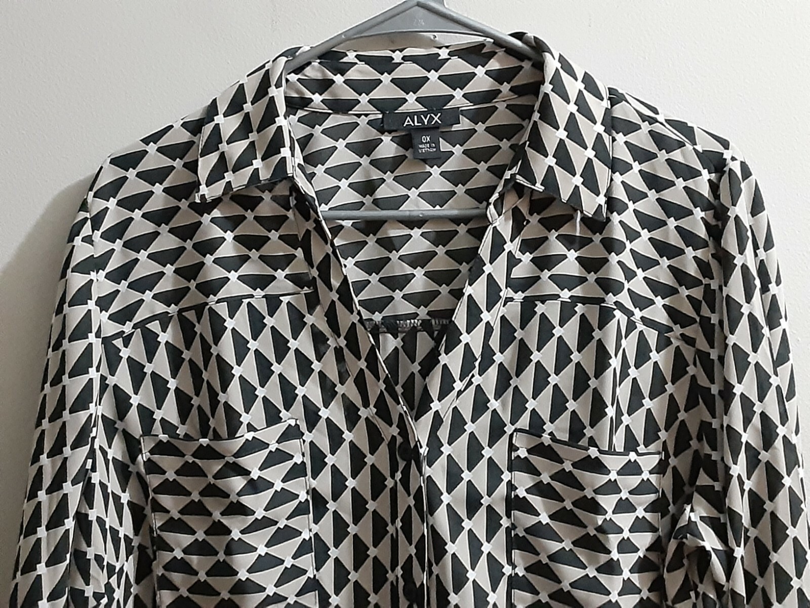 ALYX Womens Size 0X Roll-cuff 3/4 Sleeve Beige/Black/White Button Down ...