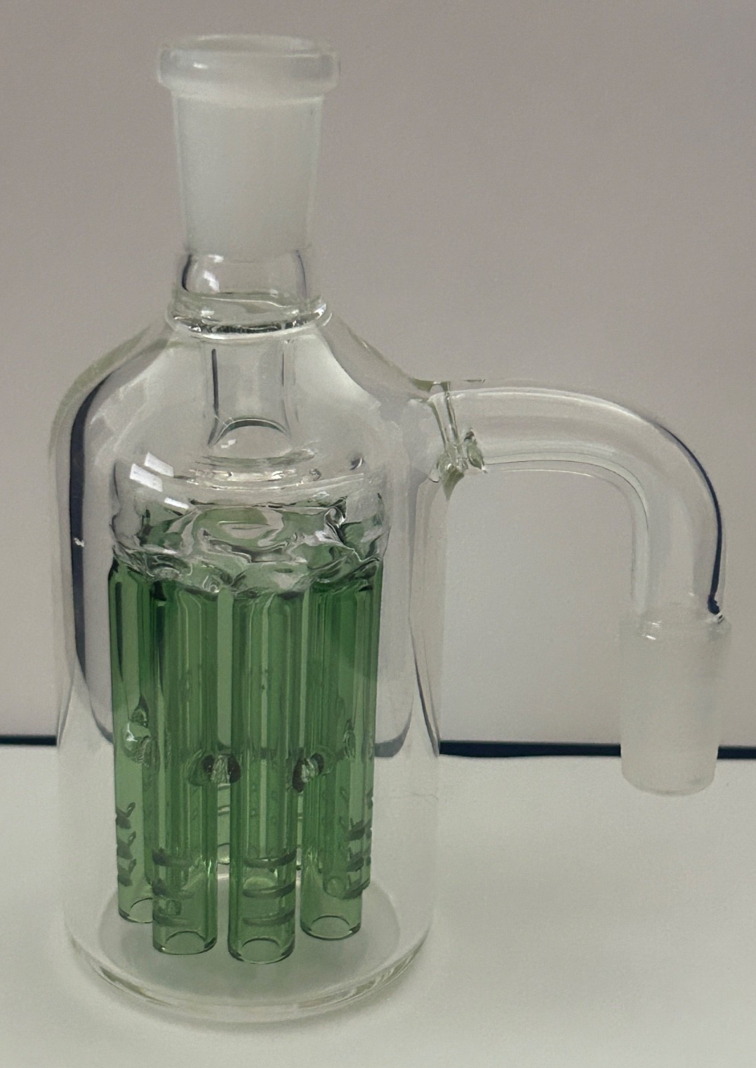 18 mm 90 degree Male  8 Arm GREEN Ash Catcher