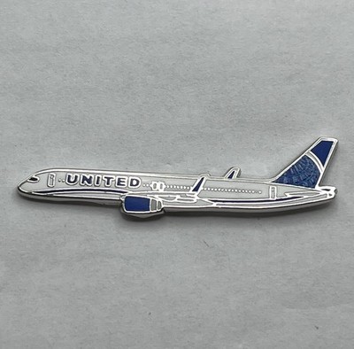 United Airlines Boeing 757 Airplane Lapel Pin   Modern Reproduction
