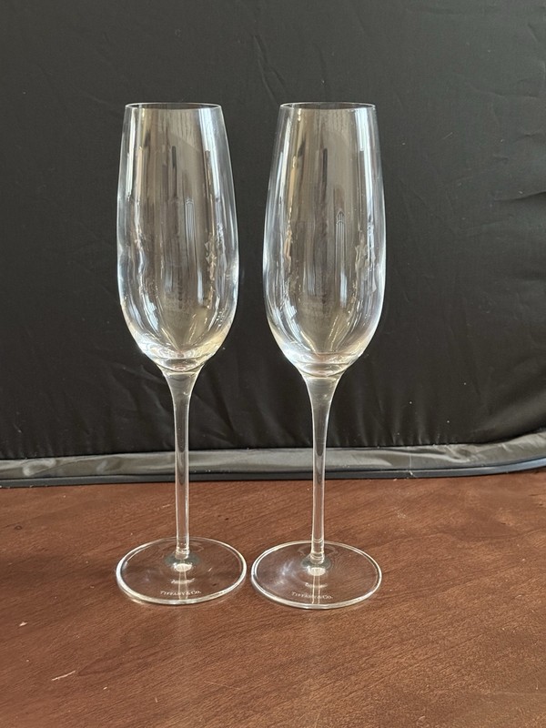 Tiffany & Co Crystal U Shaped Champagne Flutes Glasses Set of 2