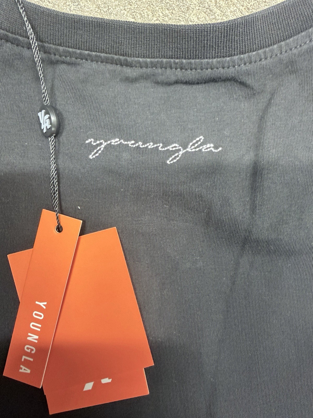 Men’s YoungLA short sleeve shirt size Large no flaws Nice Shirt Embroidered