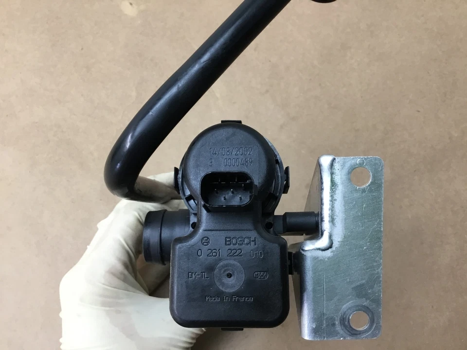 Maserati Coupe GT 2003 bote de vapor de combustible depósito detección de fugas 02-06;:O Foto 4 de 4