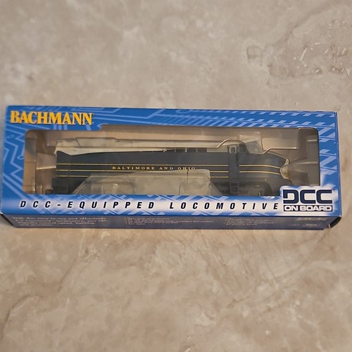 Locomotora diésel Bachmann HO Baldwin RF-16 nariz de tiburón B&O DCC 61804 | Condition: New