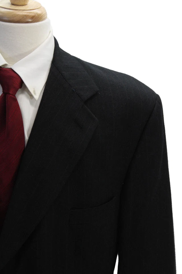 Chaqueta Blazer Givenchy Para Hombres A Rayas Tres Botones Gris Lana Talla 48 Foto 2 de 4