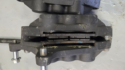 OEM KAWASAKI ZX9R / ZX900 1999 FRONT BRAKE SET 43041-1690 43041
