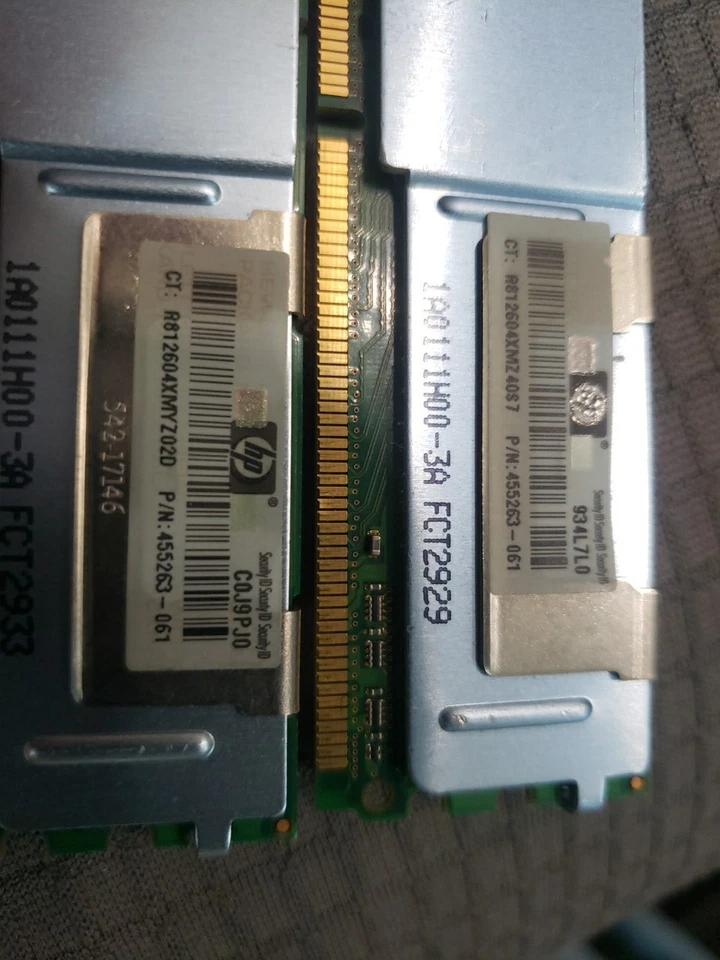 HP 4GB (2 x 2gb) 2RX8 PC2-5300P-555-12, RAM CARD /Memory Card - Image 3 of 4