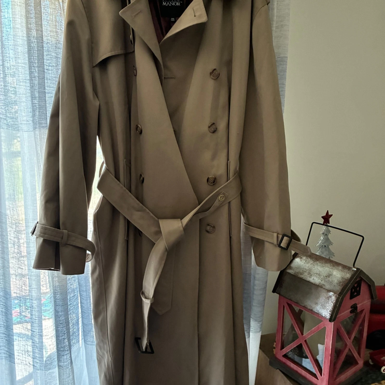 Austin Manor lined trench coat