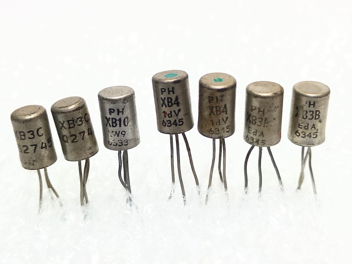 1960's Transistors XB3C X33B XB10 XB4 1960's Transistors XB3C X33B XB10 XB4