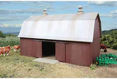 Walthers Cornerstone HO Scale Building/Structure Kit Meadowhead Barn/Farm Series