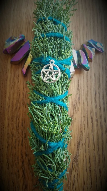 Juniper Smudge Saining Smudge, 7", PENTAGRAM, Crystal, Blessed, Magical, Reiki!