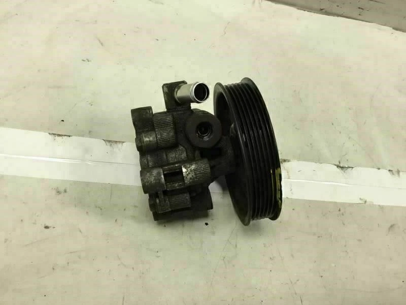 BOMBA DE AGUA VOLKSWAGEN ROUTAN 2009-2010-2011 3,8 L CON POLEA DE FÁBRICA Foto 3 de 4