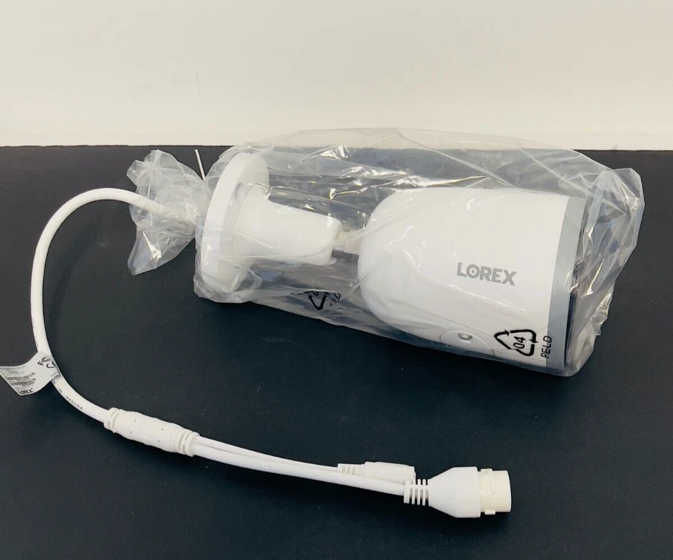Lorex E895AB 4K Deterrence Bullet AI PoE IP Wired Security Camera plus Cable New - Image 4 of 4