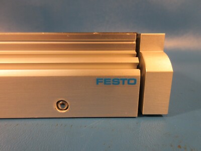 Festo Mini Slitta DGSL-16-30-Y3A (543999) – Unità Lineare Pneumatica Usata
