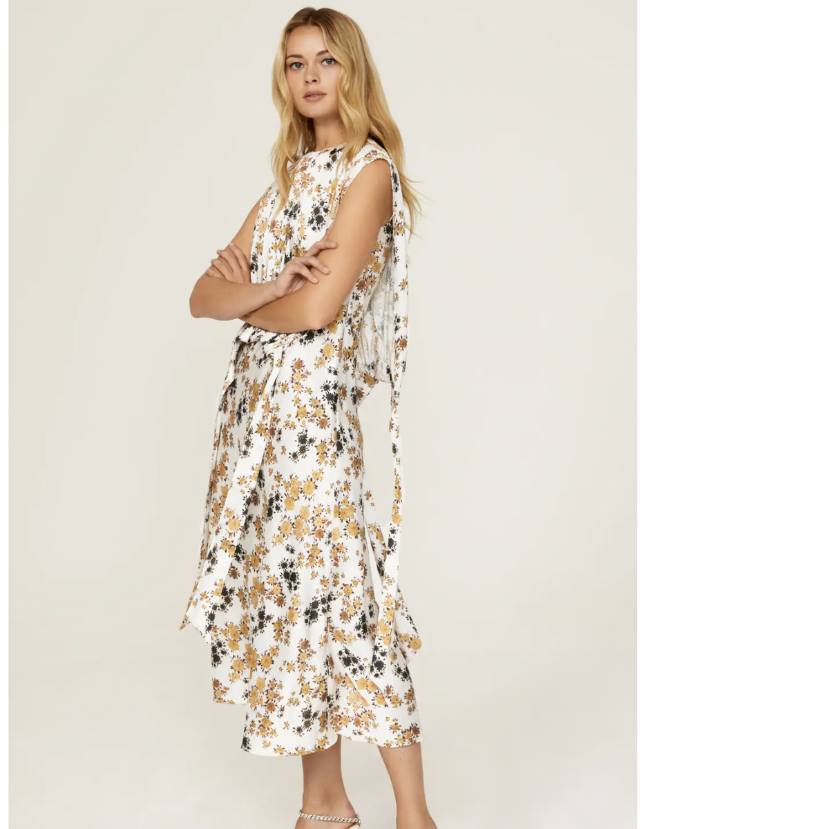 Victoria Victoria Beckham Gathered Bib Floral Midi Victoria Victoria Beckham Gathered Bib Floral Midi