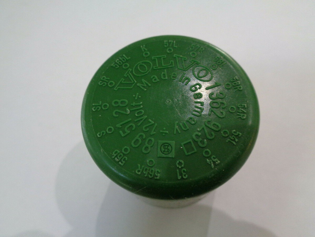 GENUINE VOLVO HEADLAMP GREEN 15 PIN ROUND RELAY 895128 / 1362923 