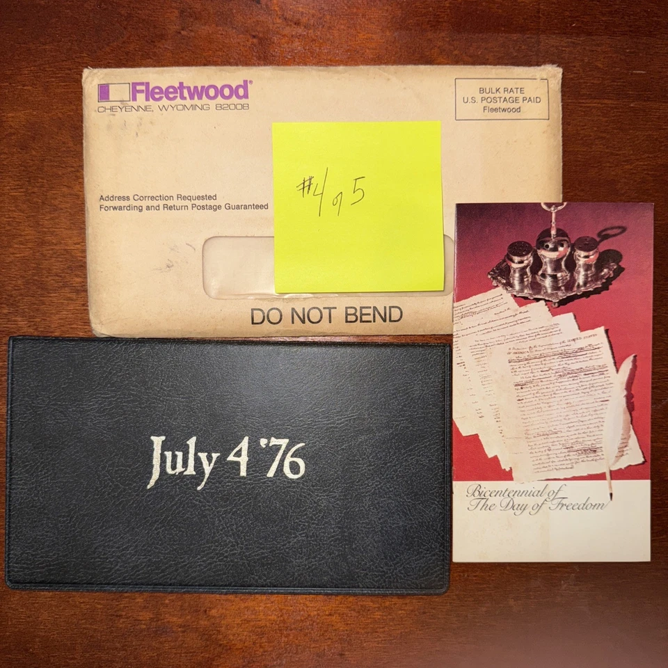 4of5 1976 Fleetwood FDC & Album The Bicentennial Day Issue & 1 OG Mailer Insert - Image 4 of 4
