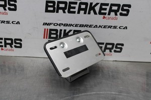 05-09 SUZUKI BOULEVARD C90 LICENSE PLATE BRACKET BB791