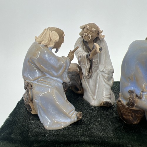 PV09256 Vintage Chinese Mudmen Diorama Eight Characters with Silk Covered Box - Picture 2 of 22