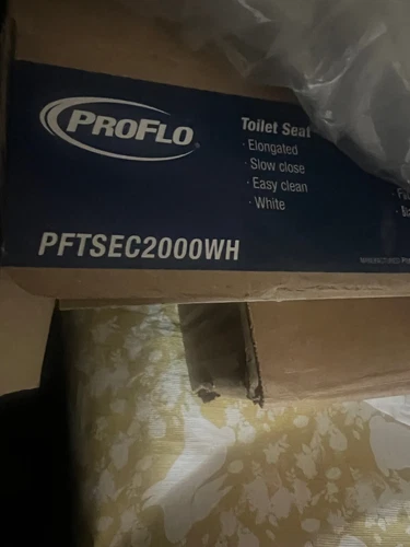 PROFLO PFTSEC2000WH Elongated Closed-Front Toilet Seat - White - Picture 2 of 2