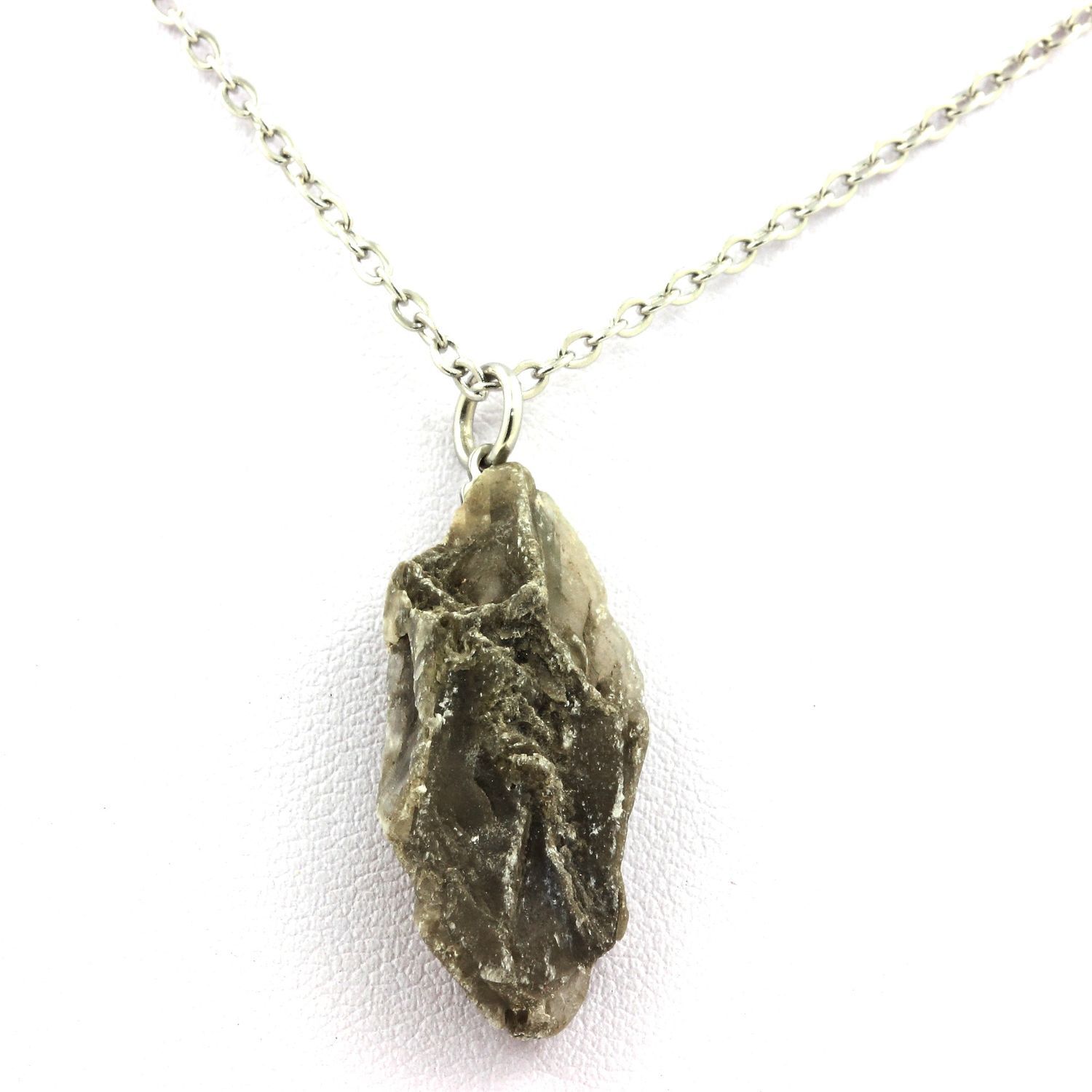 Collier Gypse brut de Marcieu en pierre naturelle véritable de 17 ct