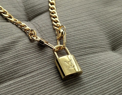Louis Vuitton Authentic padlock great 