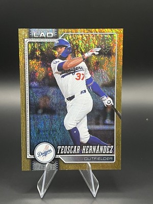 2026 Topps Series 1 Baseball #251 Teoscar Hernandez Gold Sand Glitter 45/50 