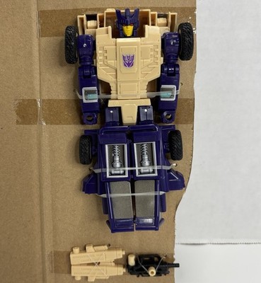 Transformers Legacy United Ruckus Doom 'N Destruction Collection Hasbro Takara
