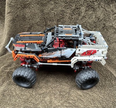 LEGO Technic 4X4 Crawler 2012 Retired #9398 complete?