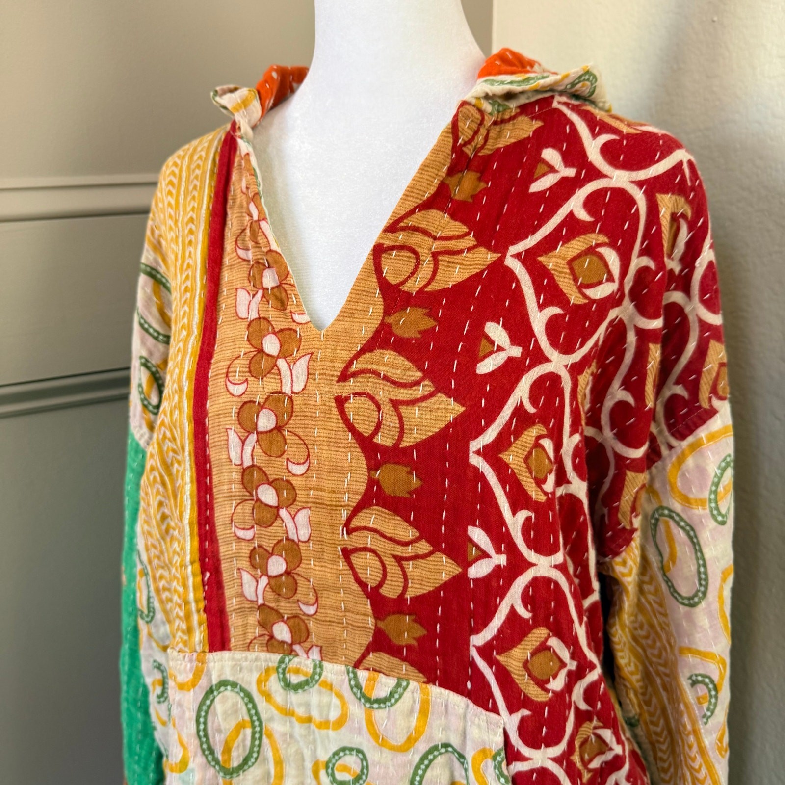 Handmade Kantha Reversable Patchwork Boho Hoodie … - image 2
