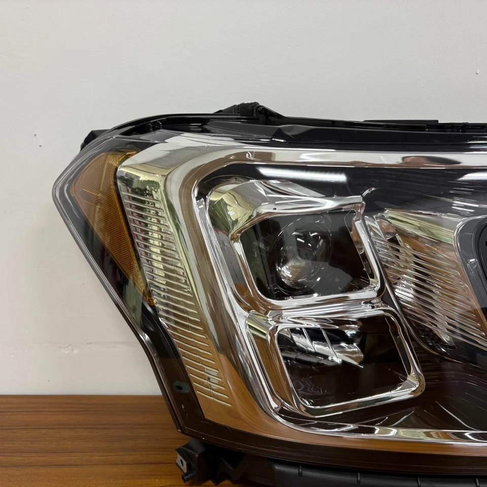 Headlight Assy For Ford Expedition 2018-2021 Halogen w/ Bulb RH Side JL1Z13008K - Image 3 of 4