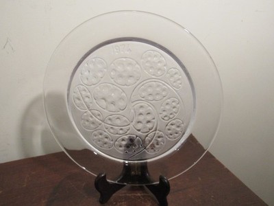 Lalique France Crystal 1974 Collector Plate 8 ½  Sous D Argent Silver Pennies
