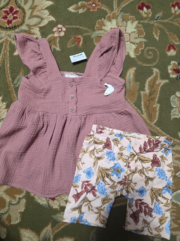 New Girls Sz 5 Flowing Tank Top With Floral Bike Shorts Very Cute