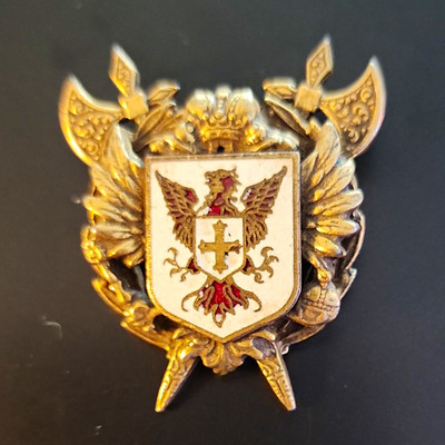 Vtg Accessocraft Gold Enamel Crest Brooch Pin Double Headed Eagle Battle Axes