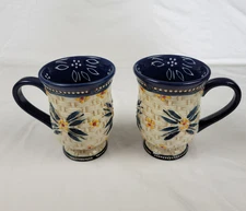 Temp-tations by Tara 12 oz Coffee Mug Footed Old World Blue Basketweave Set of 2