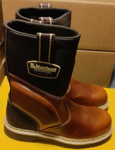 dark brown rigger boots