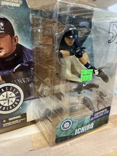 Ichiro Suzuki McFarlane SportsPicks MLB 2003 Series 4 Seattle Mariners Figure - Picture 5 of 9