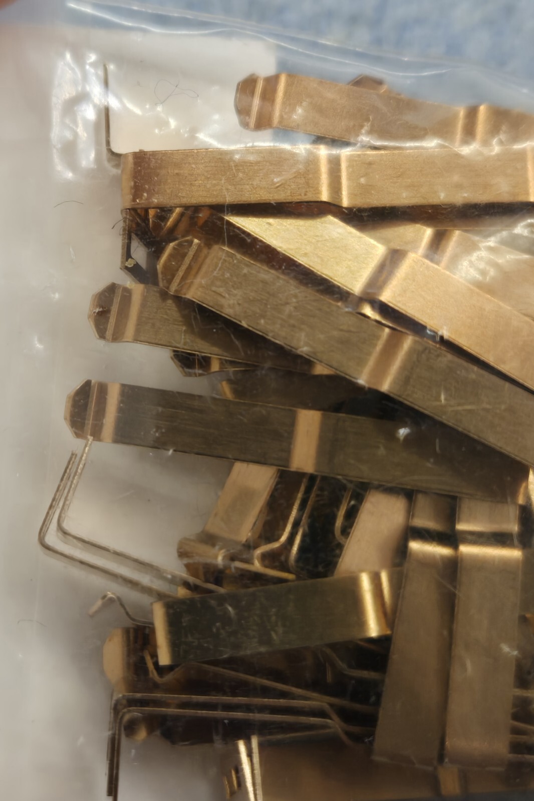 SLOTTECH PICKUP SHOES FOR AURORA TJET FRAY SLOT CARS 25 PAIR BRAND