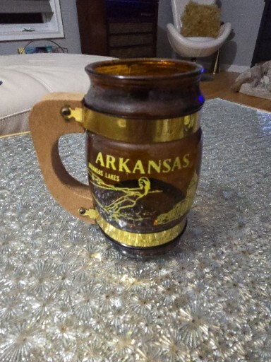 Vintage 5" Souvenir Beer Mug Brown Glass Wood Handle Arkansas Taiwan 
