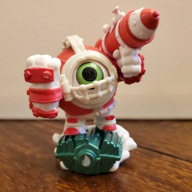 SKYLANDERS SUPERCHARGERS MISSILETOW DIVECLOPS FIGURE eBay