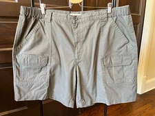 Savane Cargo Shorts Men's Size 44 Waist Hiking Outdoor Olive NWOT